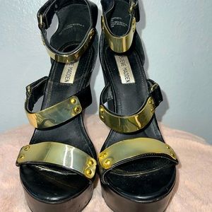 Steve Madden Wedges